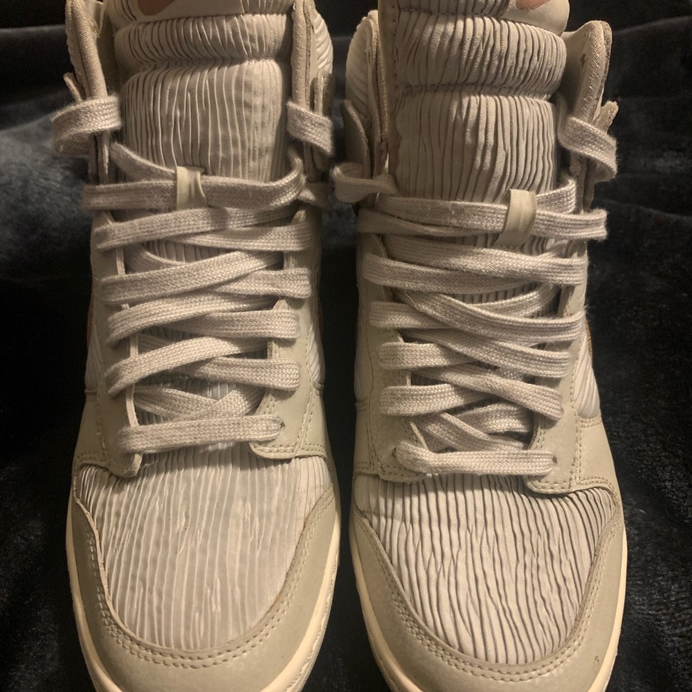 Nike sky high dunks “wedge”
